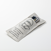 画像をギャラリービューアに読み込む, Nail clippers 爪切り(386 yellow horn)