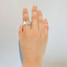 画像をギャラリービューアに読み込む, Dirocca Ring<ラウンド>R1(H60 white)