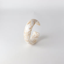 画像をギャラリービューアに読み込む, Bangle バングル<Shell>(A86 marble gold white)