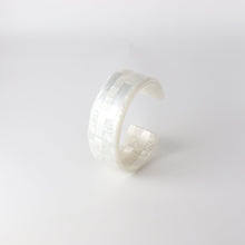 画像をギャラリービューアに読み込む, Bangle バングル<Flat>(B71 milky white)