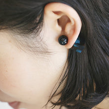 画像をギャラリービューアに読み込む, Reversible Pierced リバーシブルピアス(370 black raden)