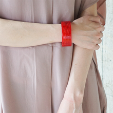 画像をギャラリービューアに読み込む, Bangle バングル<Flat>(J87 red)