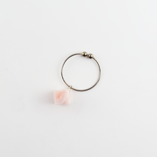 画像をギャラリービューアに読み込む, Earcuff イヤーカフ＜キューブ＞（699 crystal pink）
