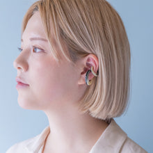 画像をギャラリービューアに読み込む, Earcuff イヤーカフ（386 yellow horn）
