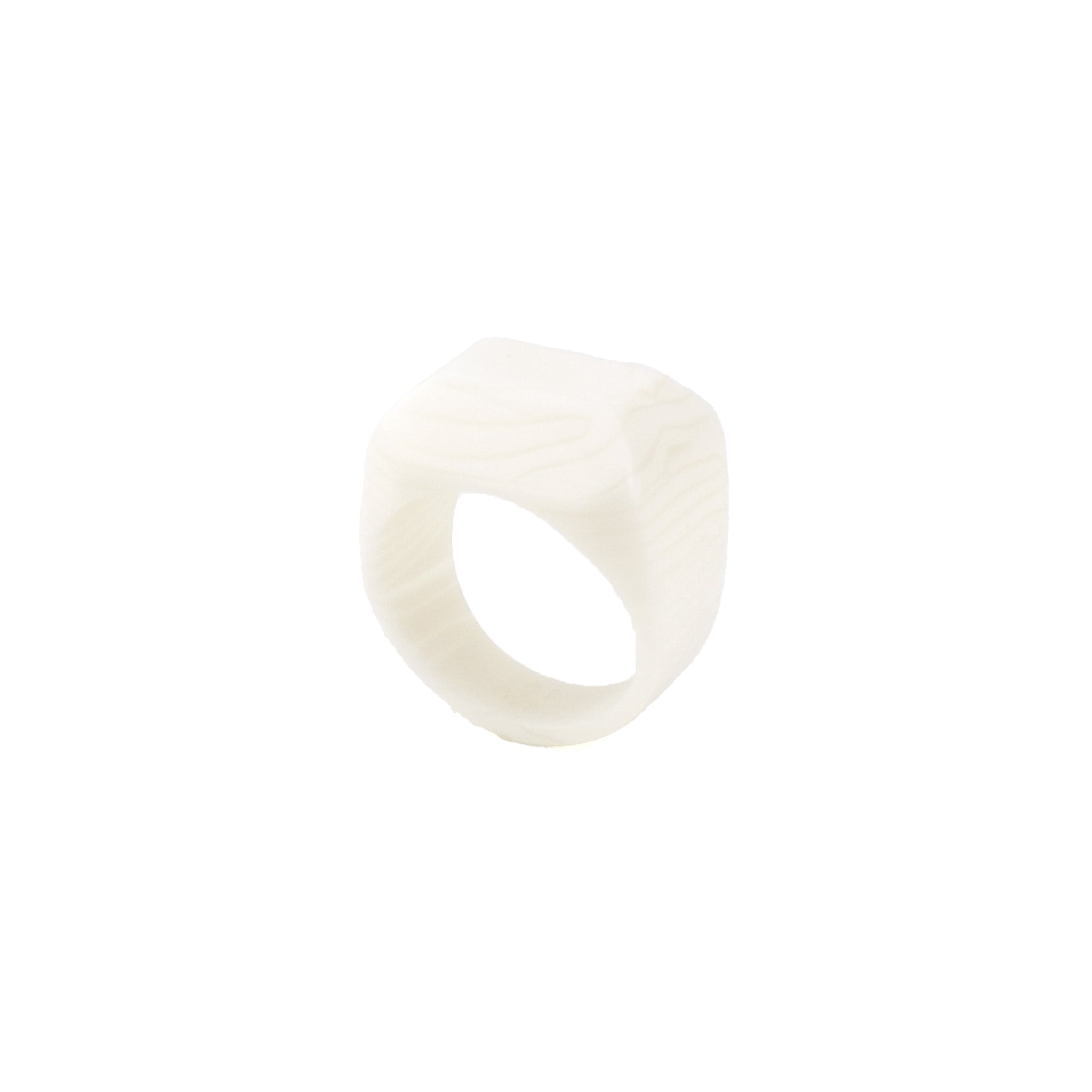 Dirocca Ring＜スクエア＞S2（T17 enigma white） – KISSO