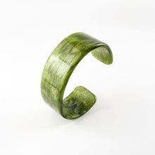画像をギャラリービューアに読み込む, Bangle バングル＜Flat＞（J93 green）
