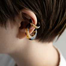 画像をギャラリービューアに読み込む, Earcuff イヤーカフ（228 bekko yellow）
