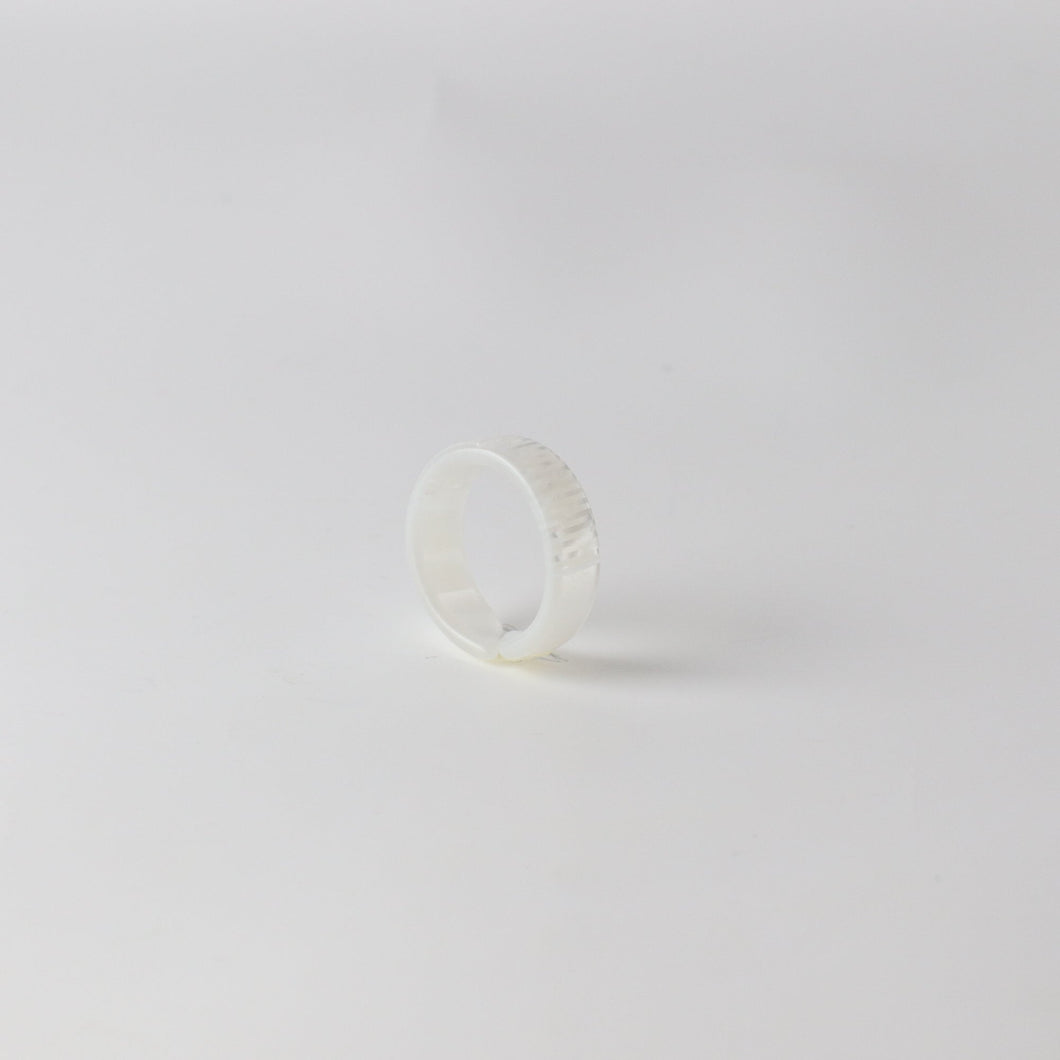 Fortuna Ring（B71 milky white）